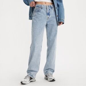 Levi’s Light Wash Low Pro